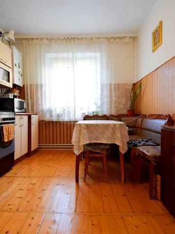 Володимира Лучаковського вул., 13