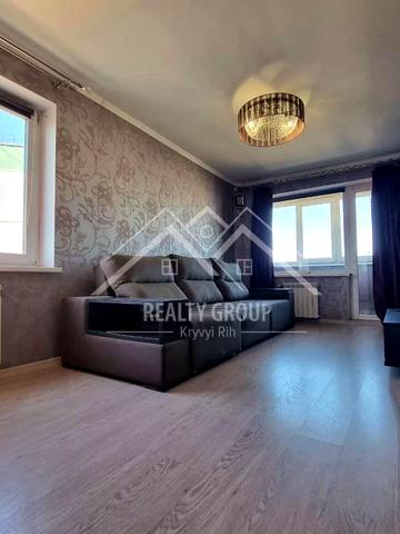 Новопокровська вул. (Фурманова), 3