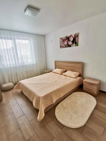 Івана Виговського вул. (Маршала Гречка), 10-Ж