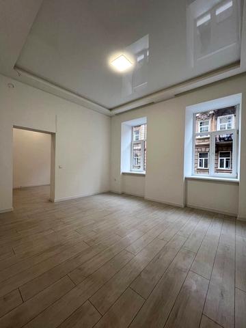 Івана Вагилевича вул., 1