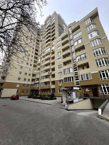 Сонячна вул., 4