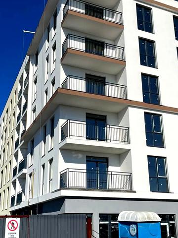 Героїв Крут вул., (Будинок 3)