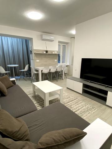 Госпітальна вул., 2