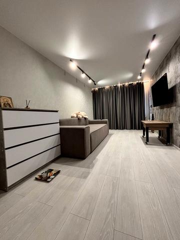 Київське вул., 50