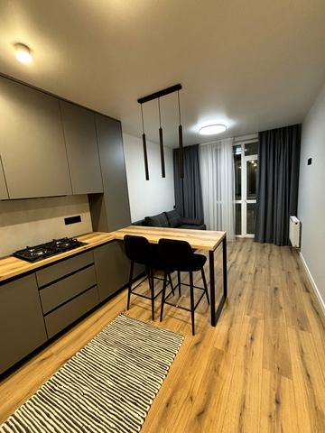 Стрийська вул., (Будинок 3)