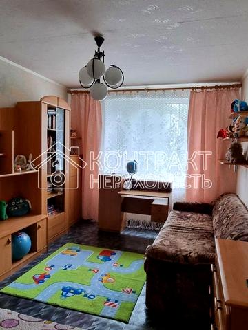 Каденюка вул., 8