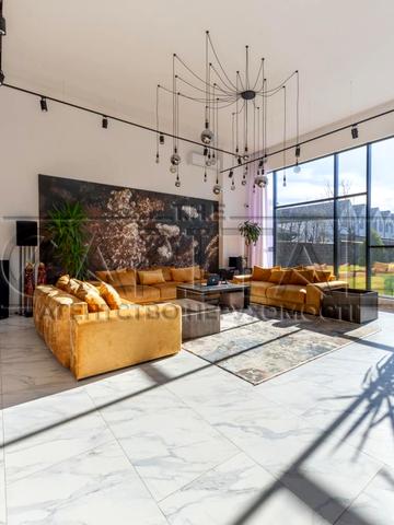 Княгині Ольги вул., 10