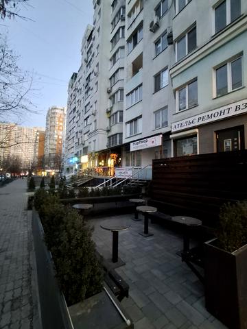 Ярослава Баїса вул. (Володимира Висоцького), 23