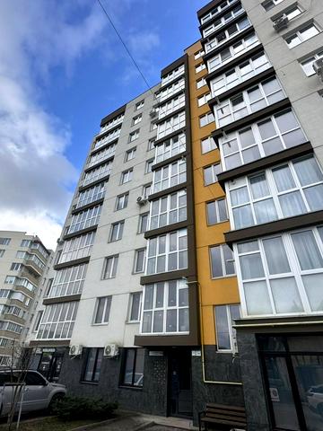 Тролейбусна вул., 15-В