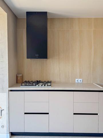 Незалежності вул., 7-Б