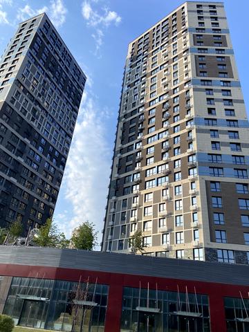 Дегтярівська вул., 25-Е