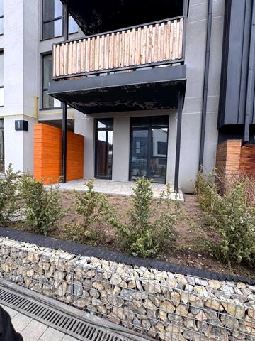 Озерна вул., (Будинок 1)