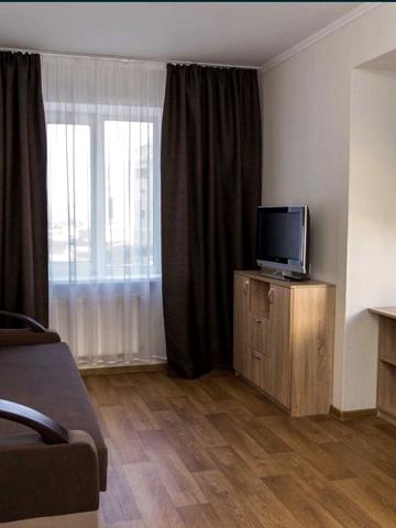 Тараса Шевченка бульв., 7