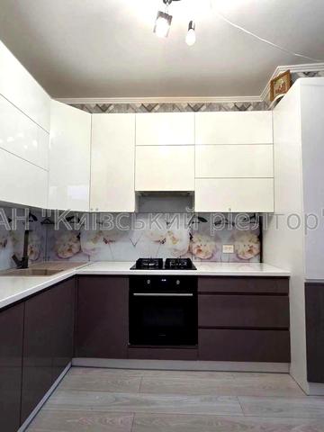 Європейська вул., 5-В