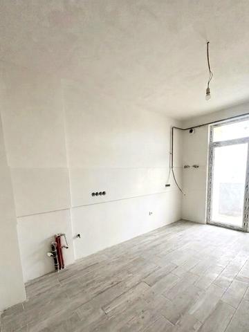 Угорська вул., 14к