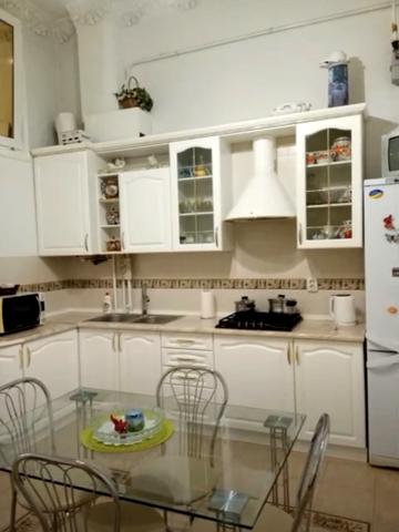 Юліуша Словацького вул., 8