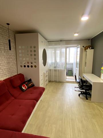 Європейська вул. (Кушнарьова), 2