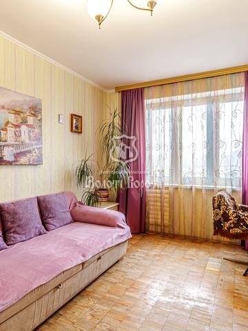 Севастопольська вул., 19