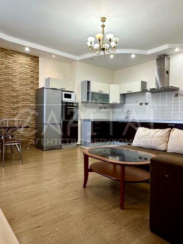 Старонаводницька вул., 6-Б