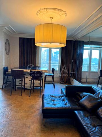 Звіринецька вул., 59