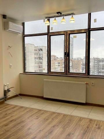 Професора Отамановського вул., (Будинок)