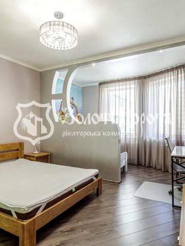 Олевська вул., 5