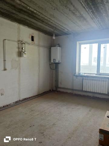 Тролейбусна вул., 32