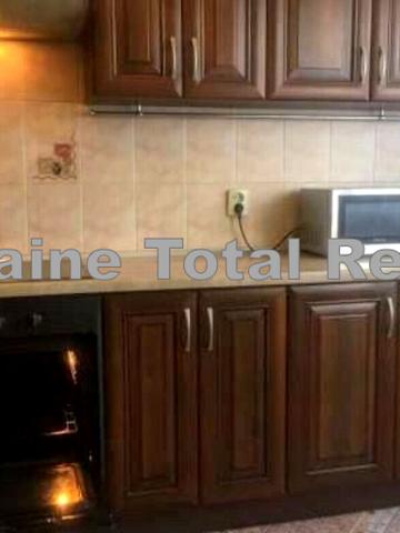 Олександра Мишуги вул., 8