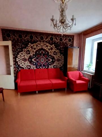 Князя Володимира Великого просп., 100