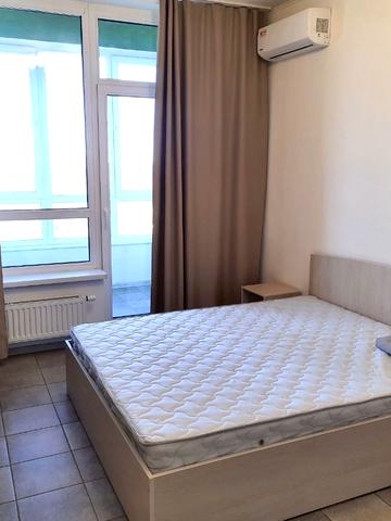 Каховська вул., 62-А