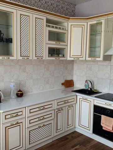 Домобудівельна вул., 5