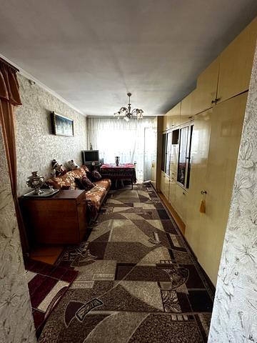 Покровська вул., 18