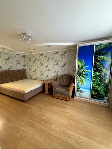 Дмитра Донцова вул. (Дмитра Донського), 6