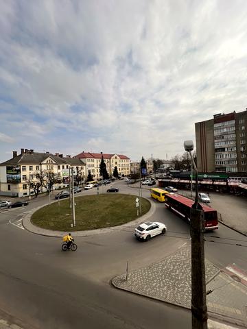 Вовчинецька вул., (Будинок)