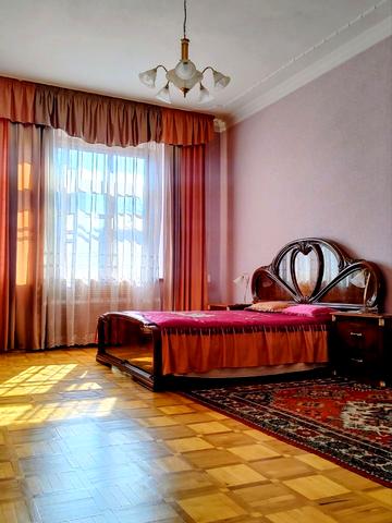 Майка Йогансена вул. (Лермонтовська), 14/16