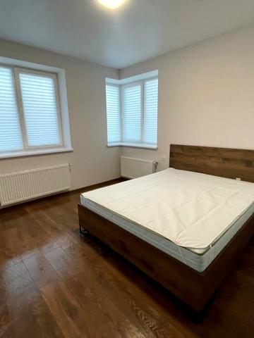 Петра Сагайдачного вул., (Будинок 2)