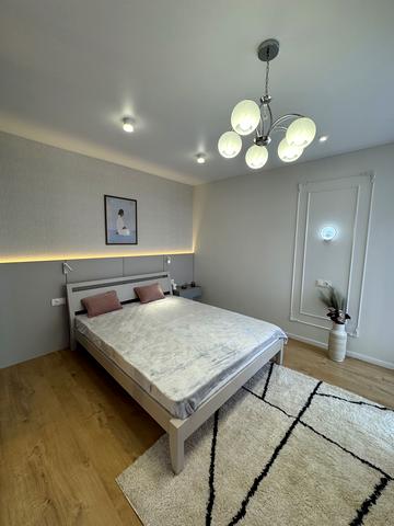 Львівська вул., (Будинок)