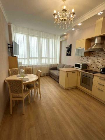 Незалежності вул., 11/1