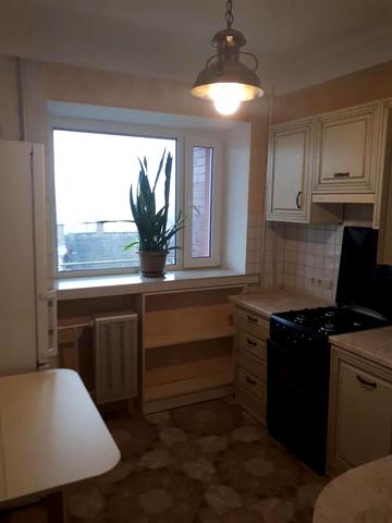 Микільсько-Слобідська вул., 6