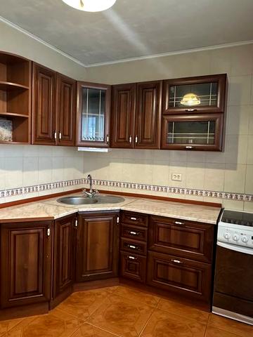 Рональда Рейгана вул., 1/25