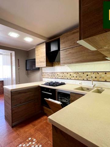 Соборна вул. (Петропавлівська), 10-Г