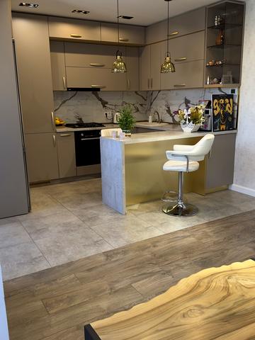 Кричевського вул., 36