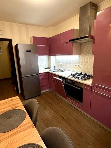 Лесі Українки вул., 19