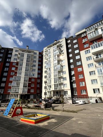 Б. Лепкого вул., 2-Б