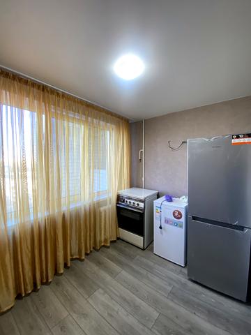 Дарницький бульв., 7