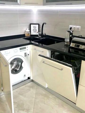 Добровольців вул. (Маршала Говорова), 10в