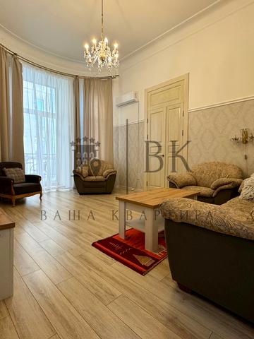 Заньковецької вул., 6