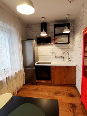 Левка Лукяненка вул. (Маршала Тимошенка), 33/35