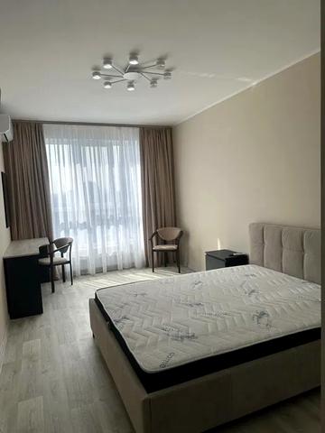 Вишгородська вул., 45-Ж