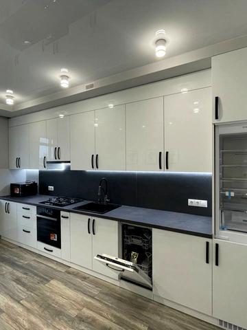 Стрийська вул., 115